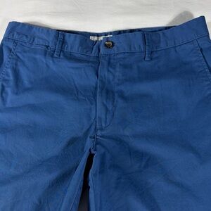 Goodfellow mens cobalt blue The Every Wear flat front 7" chino shorts - size 34